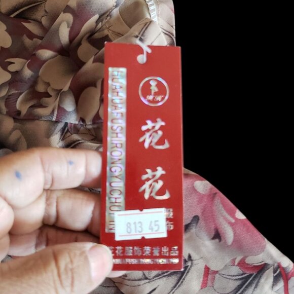 Floral Button-Up Short-Sleeve Blouse With Scalloped Edging  Multicolor Size 21 - Picture 11 of 14